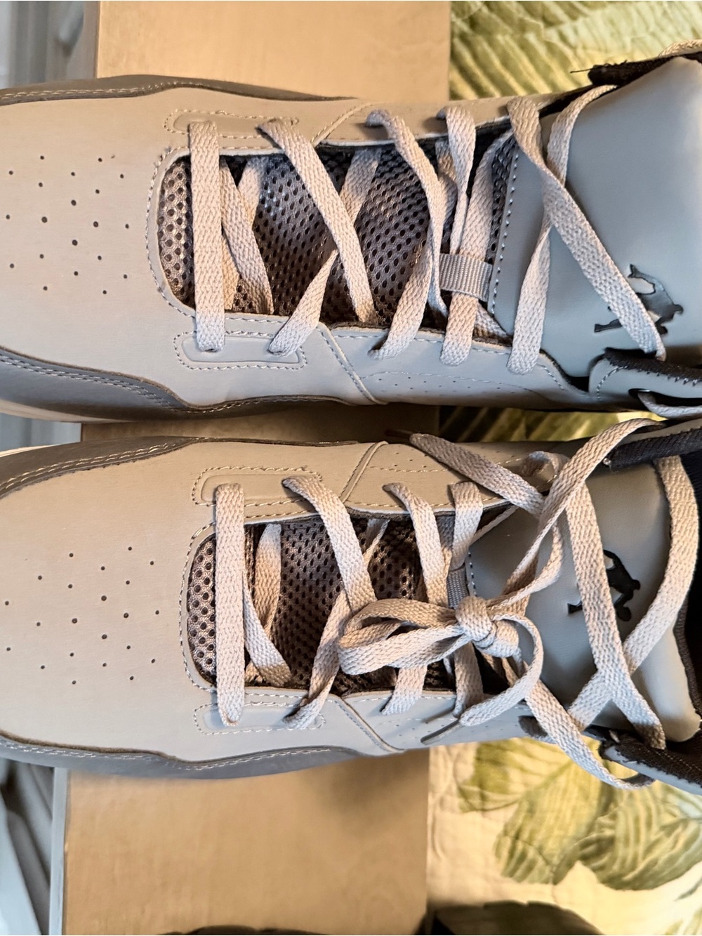 And1 Men's Light Gray and Dark Gray Lace-Up Sneakers